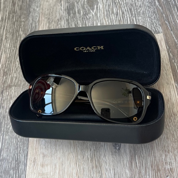 Coach | Brown Tortoise Shell Sunglasses & Coach Case - Picture 7 of 7